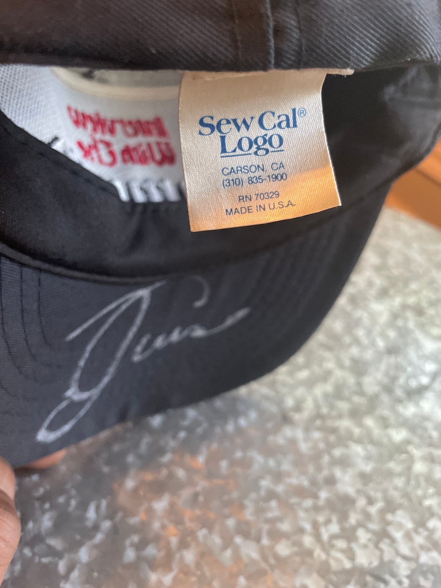 RARE SIGNED by Tom Cruise “Interview With The Vampire” Crew Baseball Hat